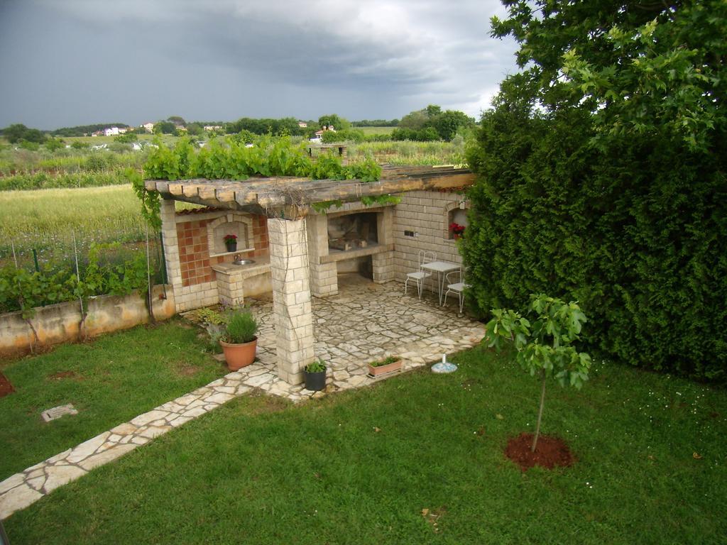 Apartments Sv. Pelegrin 우마그 외부 사진