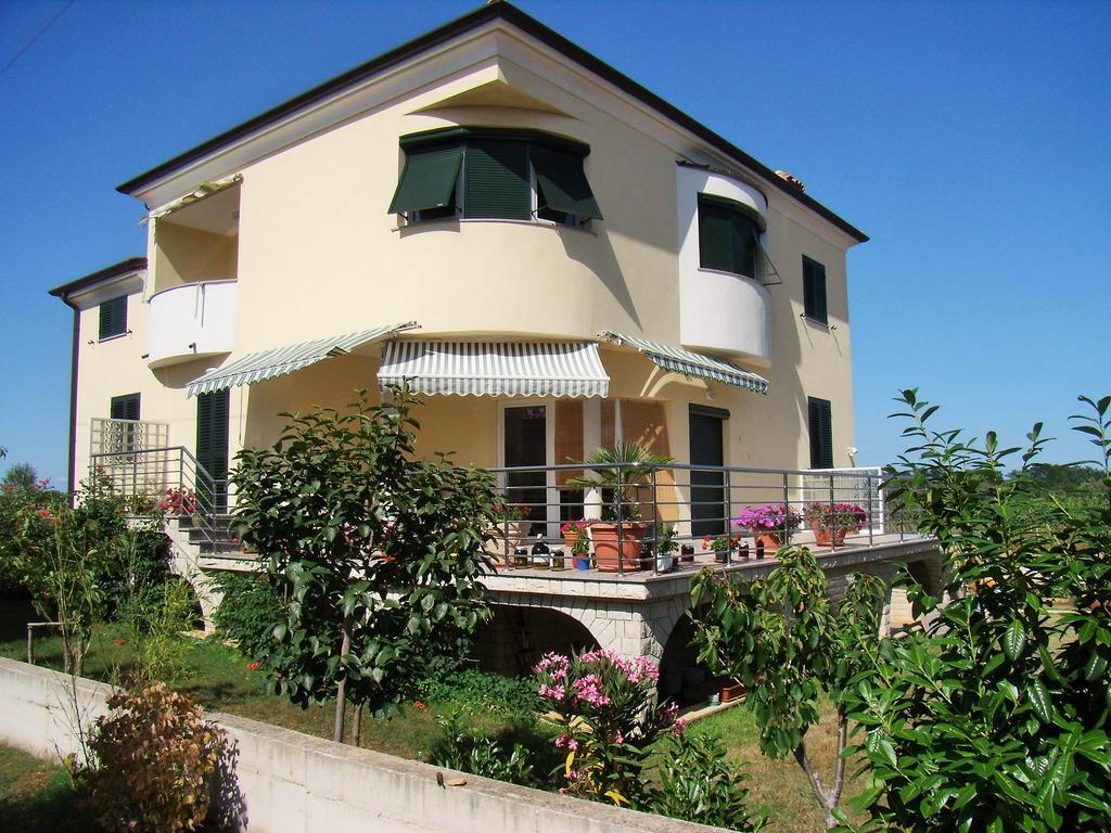 Apartments Sv. Pelegrin 우마그 외부 사진